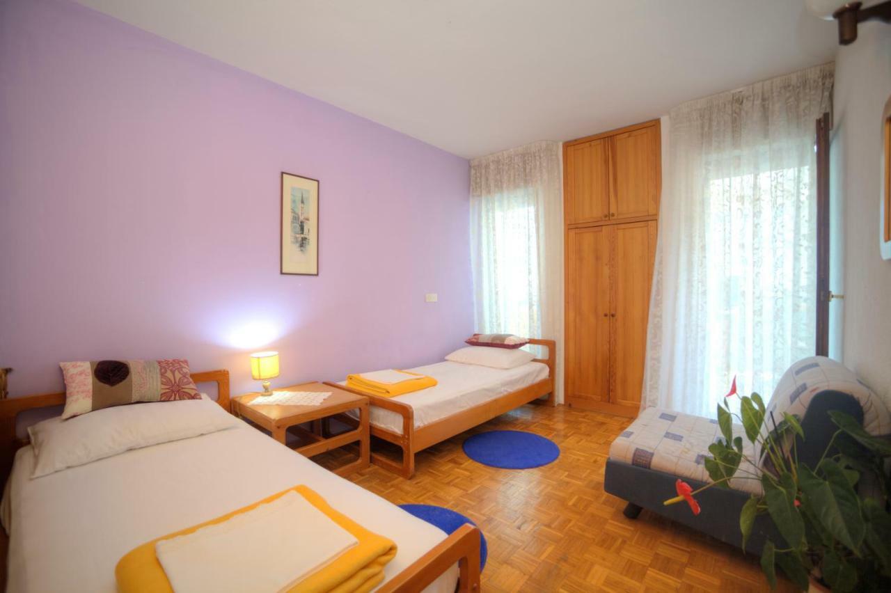 Apartments Villa Rojnica เยลซา ภายนอก รูปภาพ